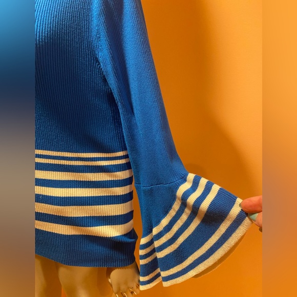 New York & Company Women’s Flare-Sleeve Sweater – Blue & White, Medium - Picture 2 of 5